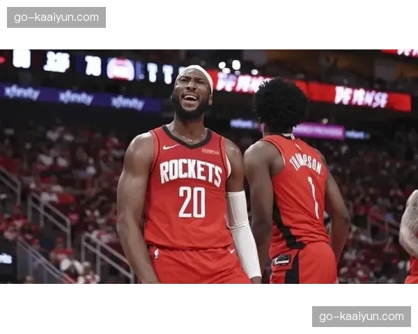 火箭奥科吉三分5中3贡献10+10 角色球员性价比凸显阵容深度 火箭奥科吉三分5中3贡献10+10 角色球员性价比凸显阵容深度